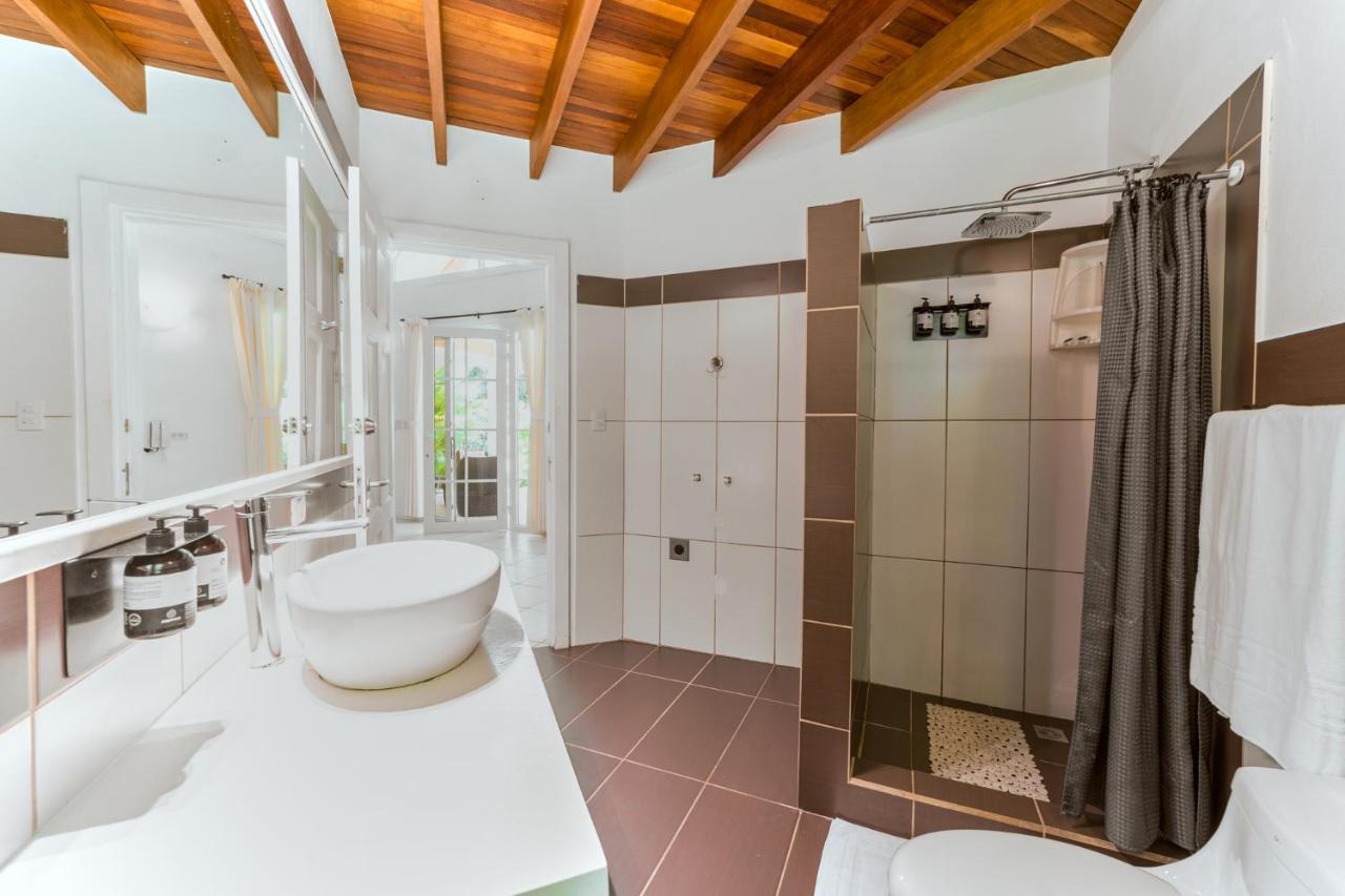 Lomas Del Caribe Villa Puerto Viejo de Talamanca Exteriör bild
