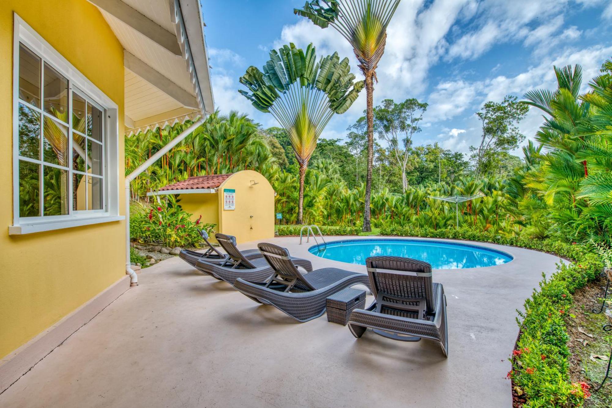 Lomas Del Caribe Villa Puerto Viejo de Talamanca Exteriör bild